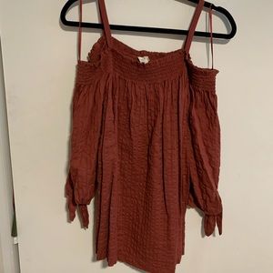 Off the shoulder top!